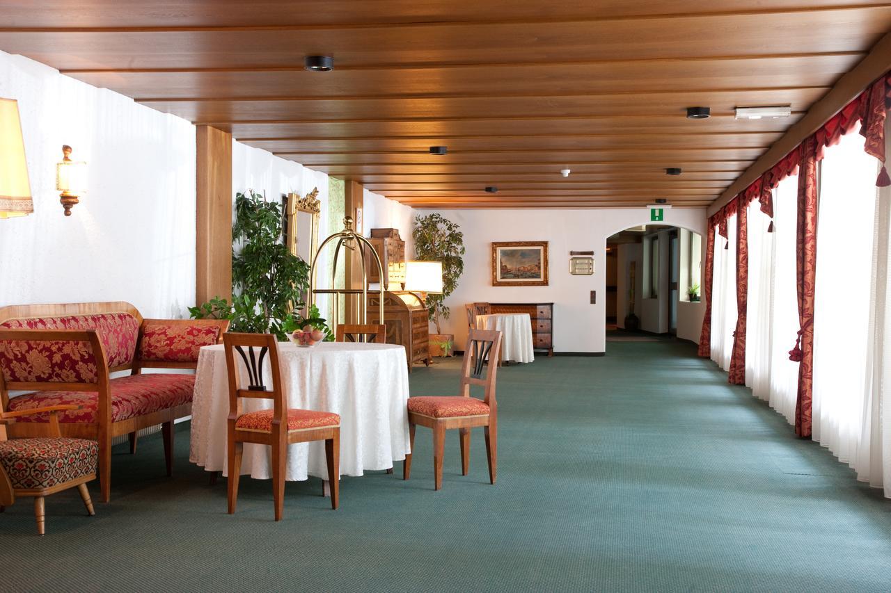 Hotel Gruener Baum Bressanone Eksteriør billede