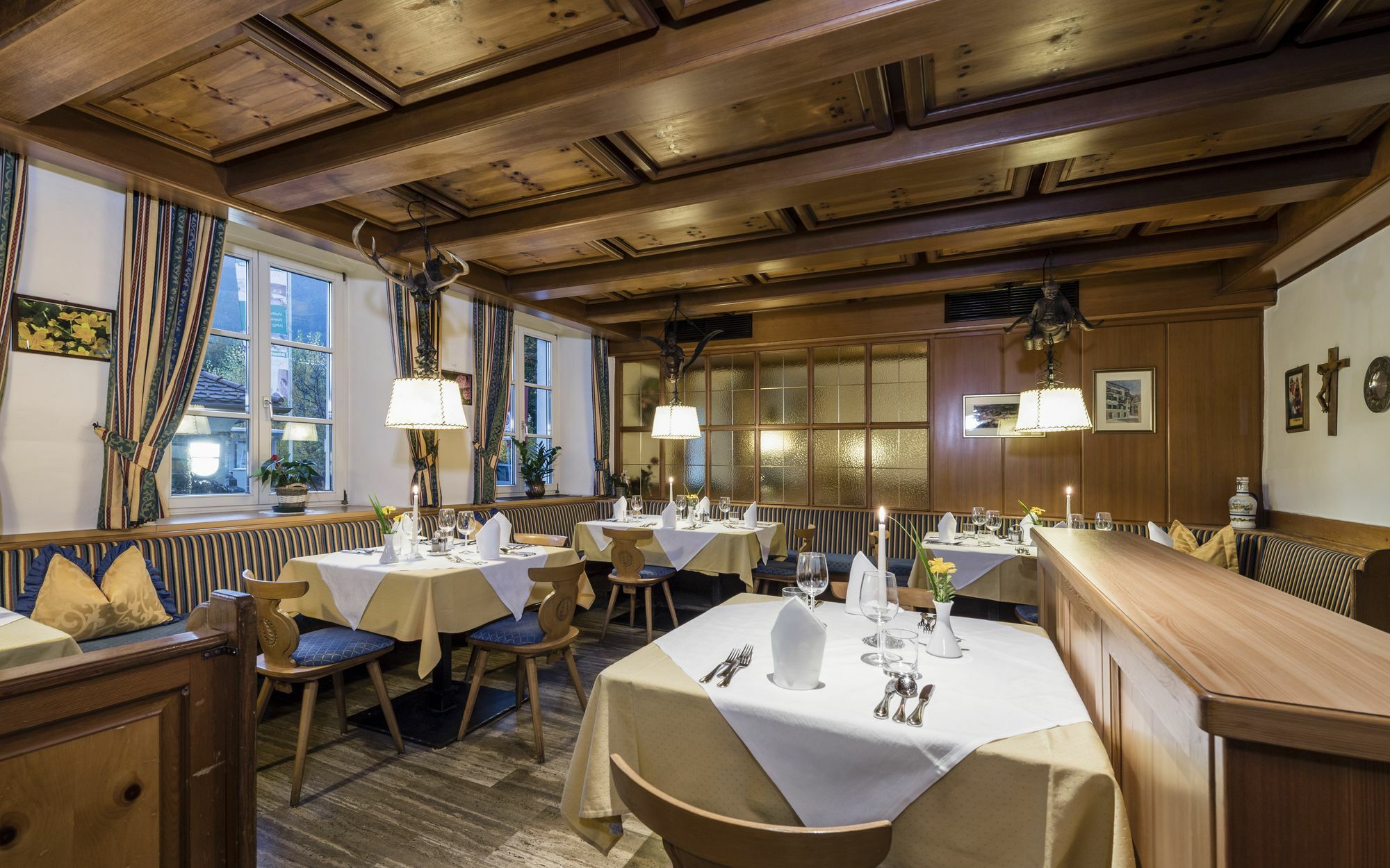 Hotel Gruener Baum Bressanone Eksteriør billede