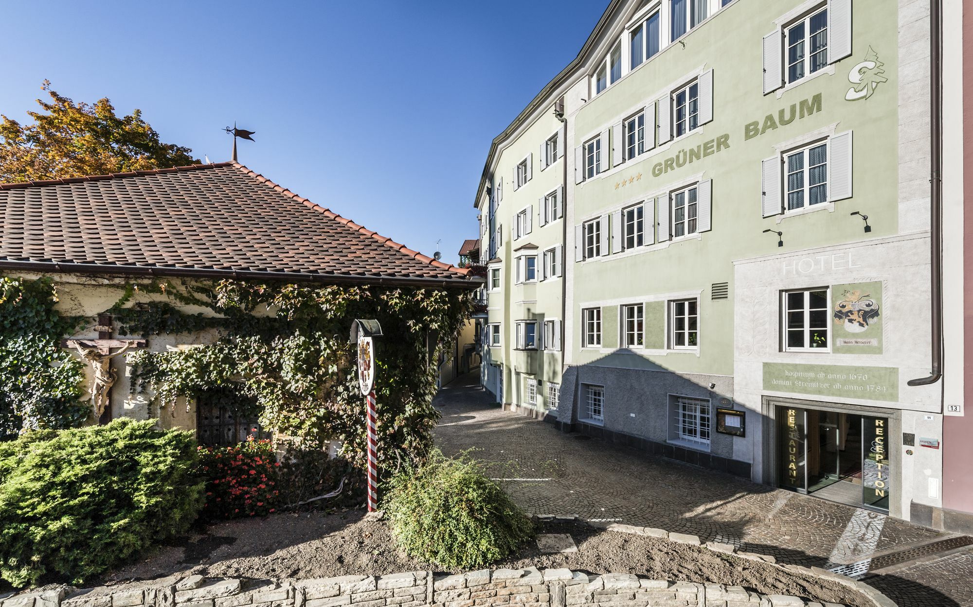 Hotel Gruener Baum Bressanone Eksteriør billede